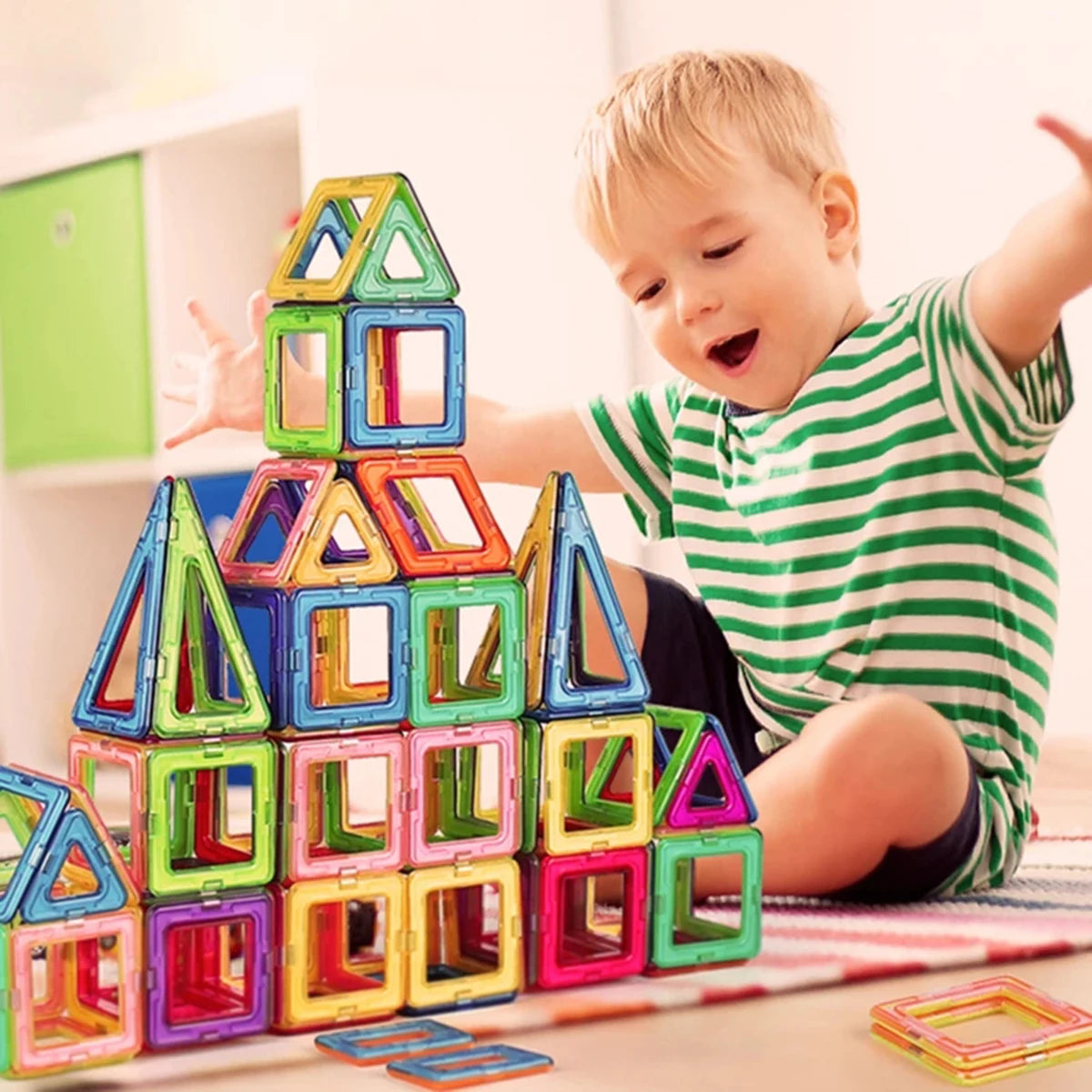 Magnetic Building Blocks (Construction Set) ™TheTinyLions